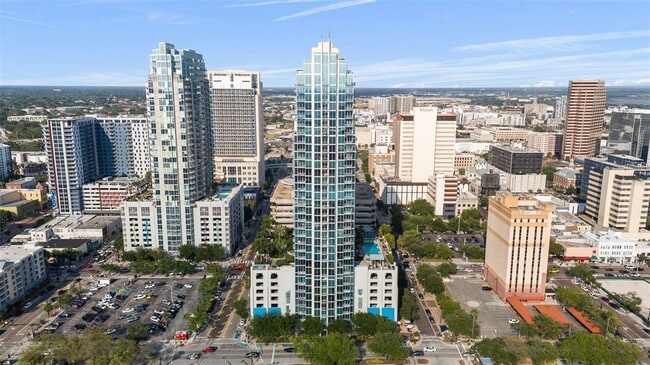 Building Photo - 777 N Ashley Dr