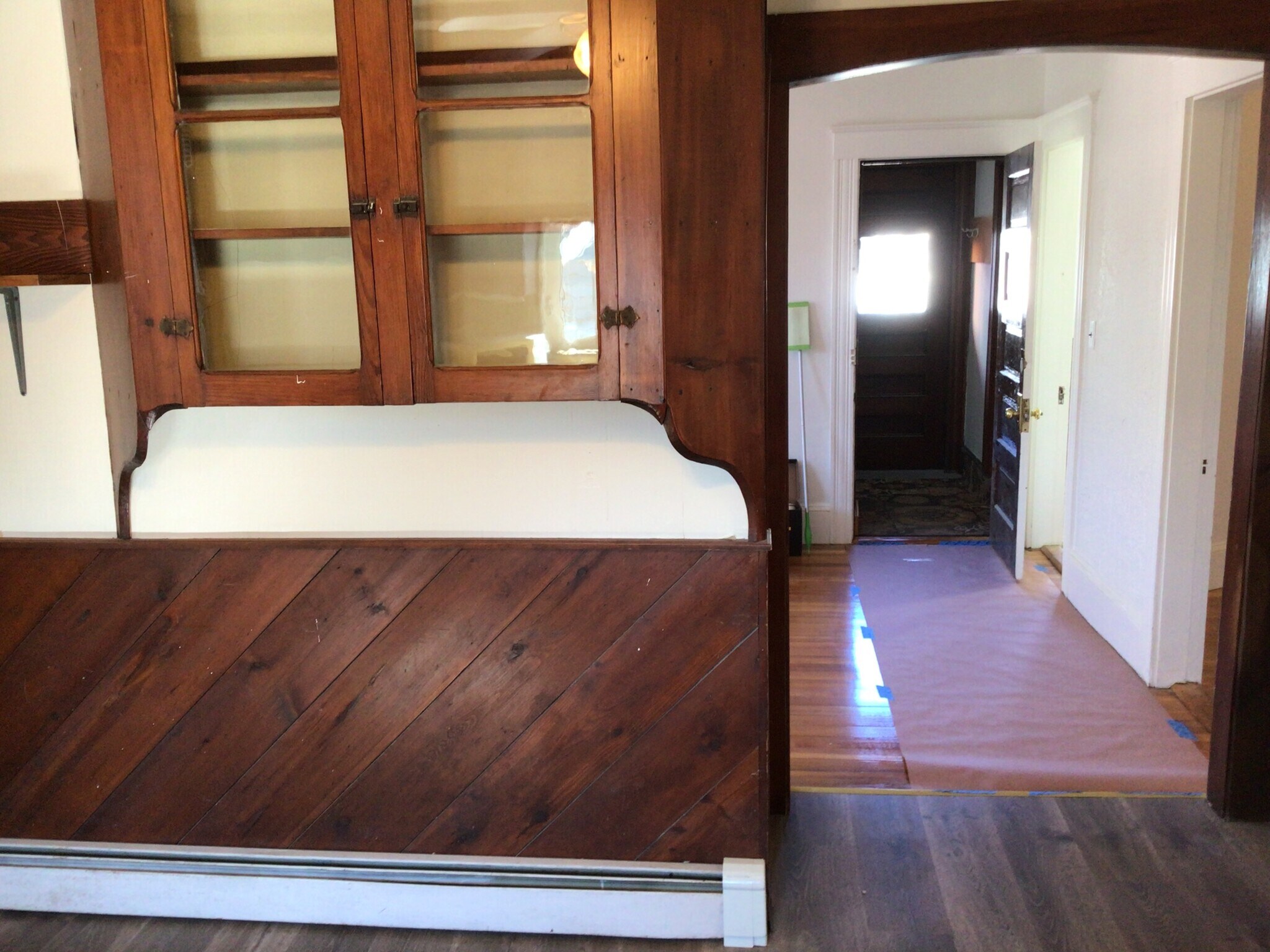 Building Photo - 10 1/2 Bentley St