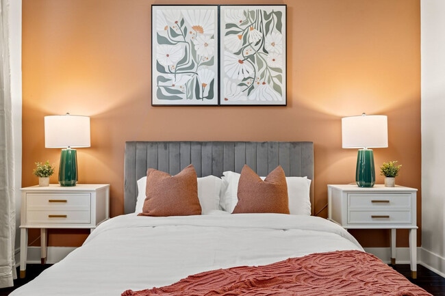 Building Photo - 826 N Broad St