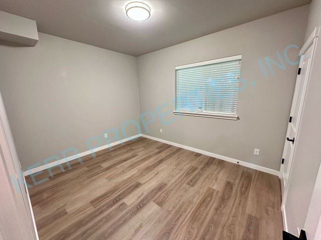 Building Photo - 3867 SE 92nd Ave