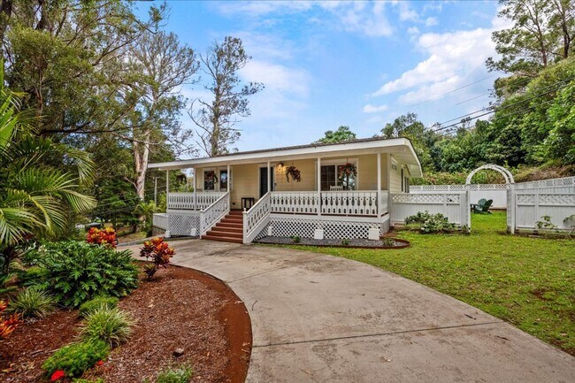 Building Photo - 1615 Olinda Rd