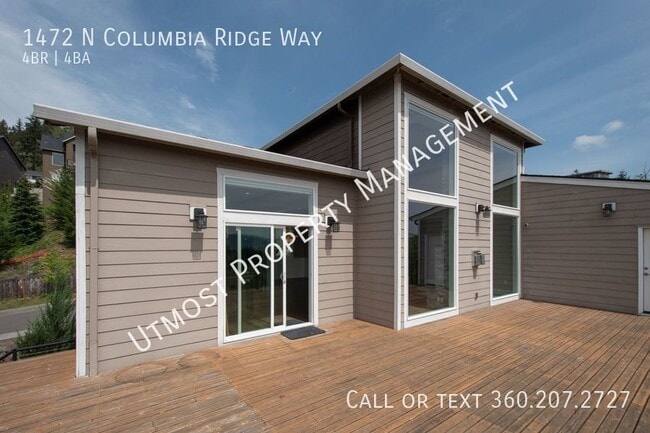 Building Photo - Stunning custom 4BD contemporary home in W...
