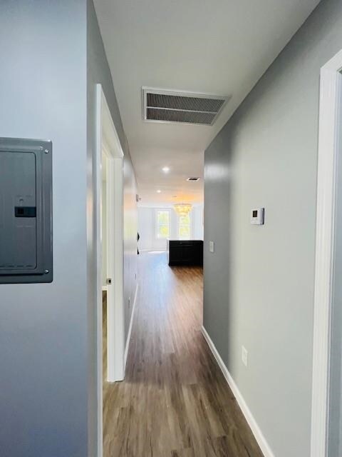 Building Photo - 607 Garfield Ave