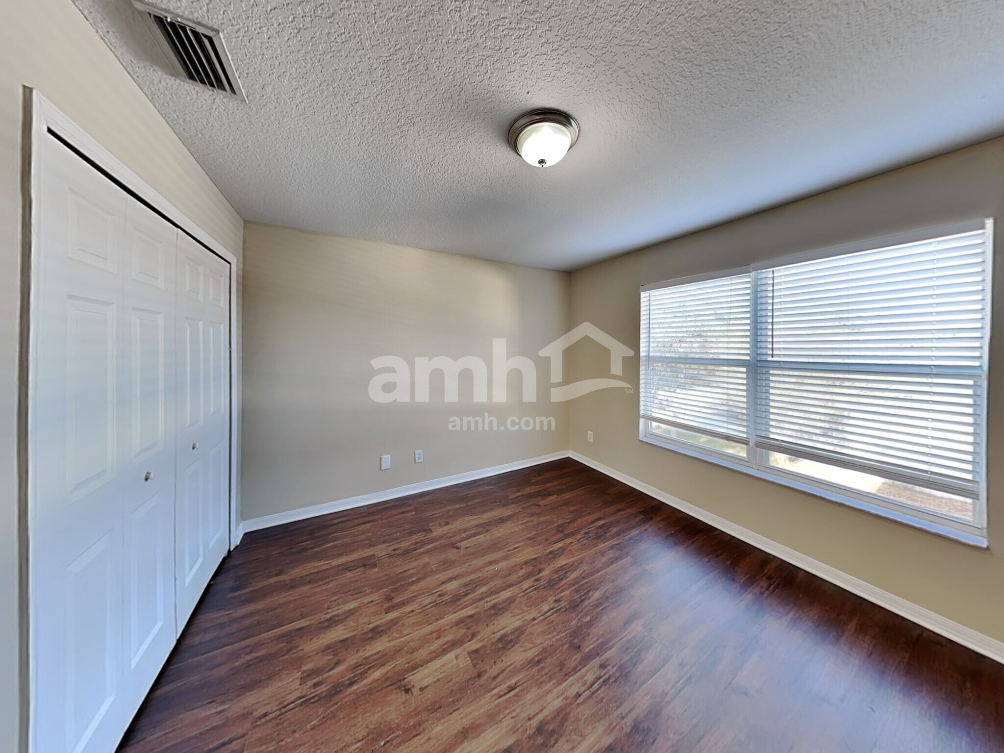 Building Photo - 6101 41st St E