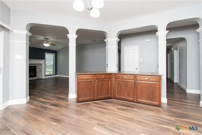 Building Photo - 5619 Tumbled Stone Dr