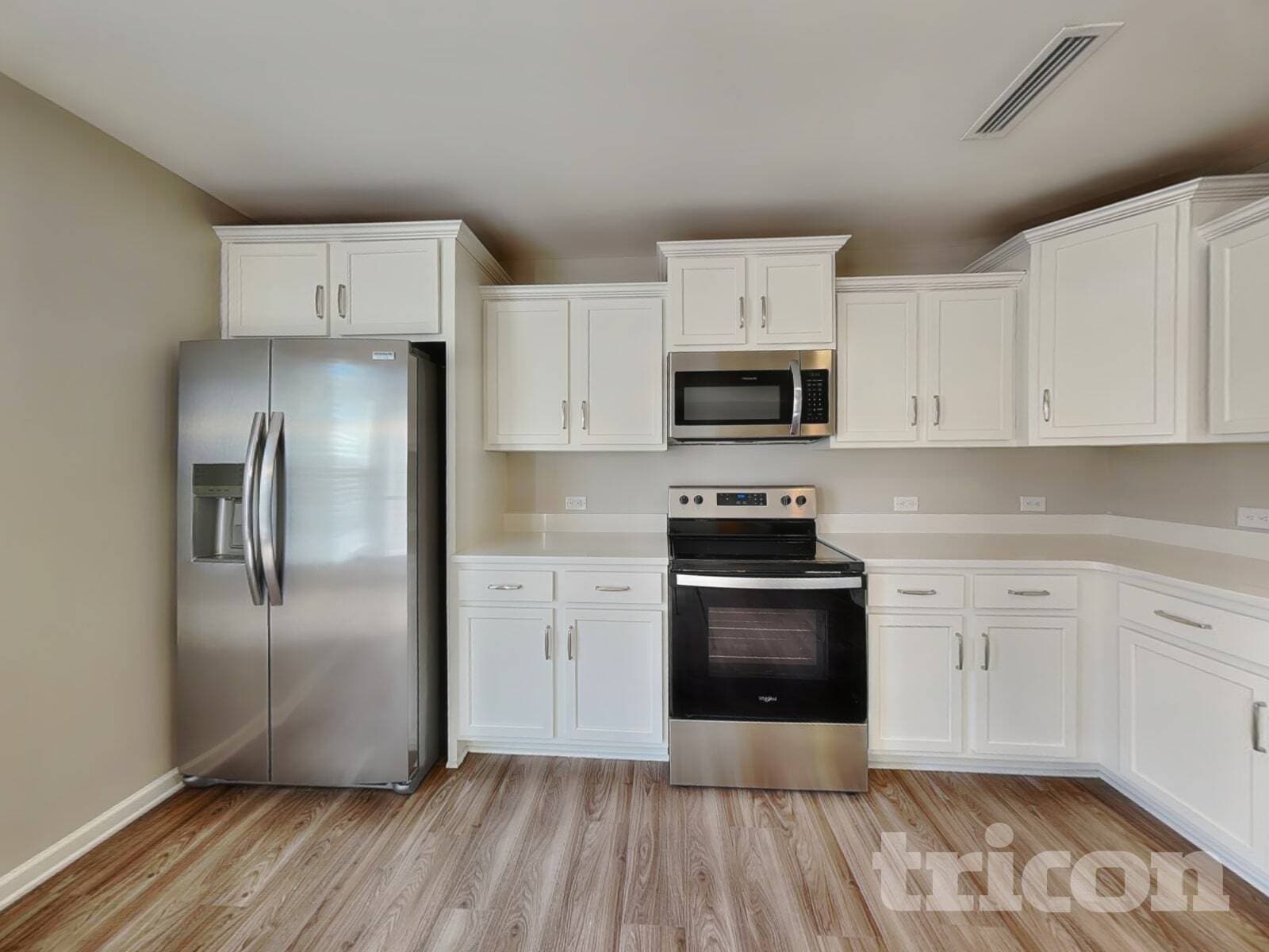 Building Photo - 1704 Sawtooth Ct