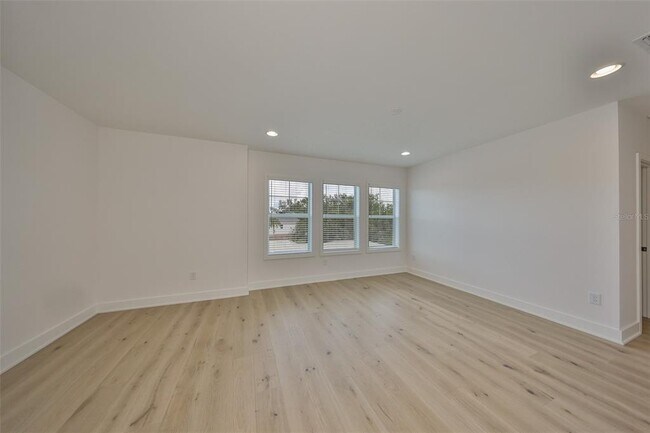 Building Photo - 1314 1/2 W Lemon St
