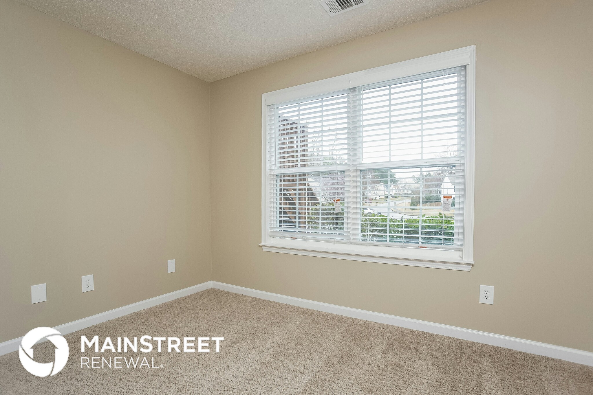 Building Photo - 751 Heyford View