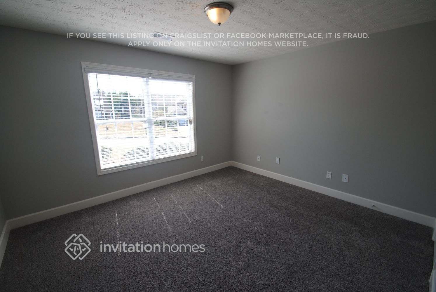 Building Photo - 4665 Pine Isle Way