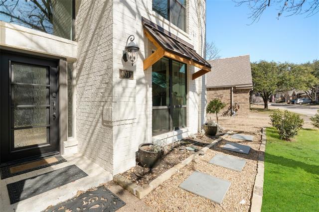 Building Photo - 4011 Azure Ln