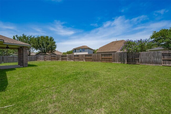 Building Photo - 2502 Oakthorn Ct