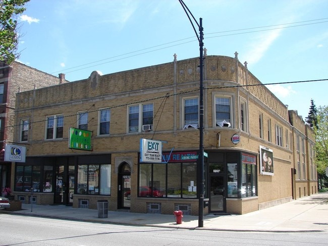 Building Photo - 2121-25 W Irving Park