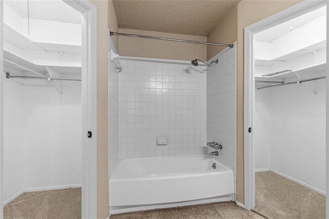 Building Photo - 13145 Mill Stone Dr