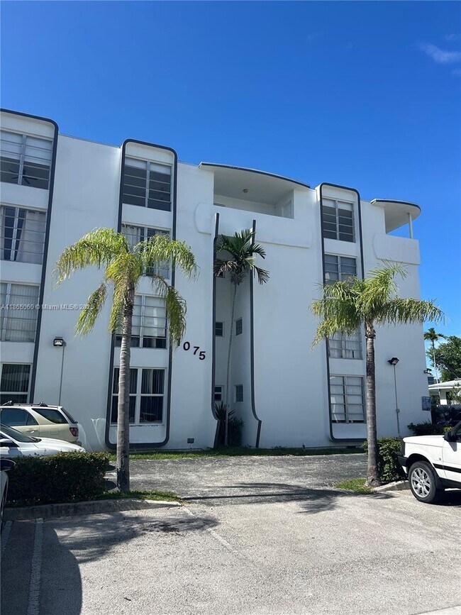Building Photo - 1075 93rd St