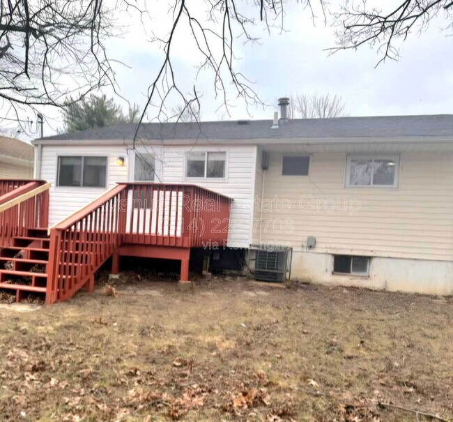 Building Photo - 241 Grampian Rd