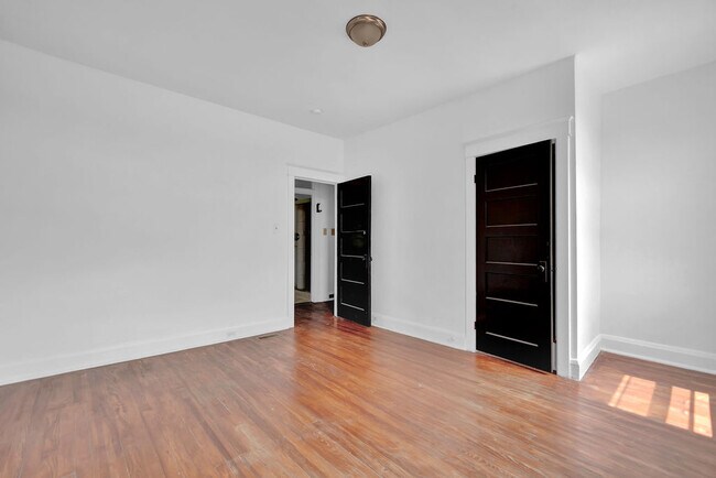 Building Photo - 2606 Cecil Ave