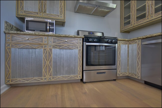 Building Photo - 4326 Manchester Ave