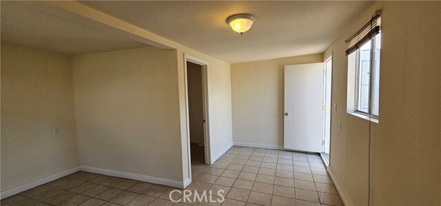 Building Photo - 717 W San Marino Ave