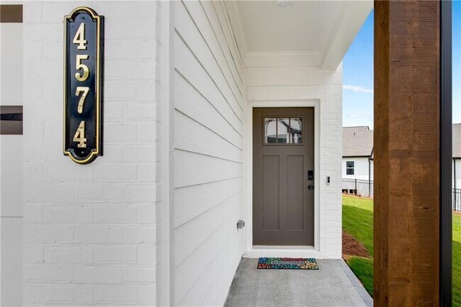 Building Photo - 4574 Cypress Pk Dr