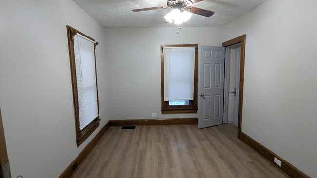 Building Photo - Welcome to this newly renovated gem located in the heart of North Canton