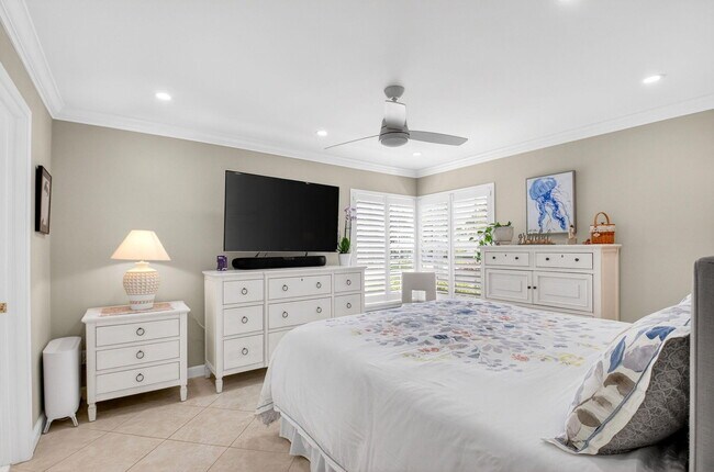 Building Photo - 75 Venetian Dr