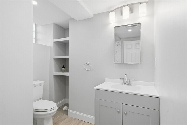 Building Photo - 23 Olmstead St