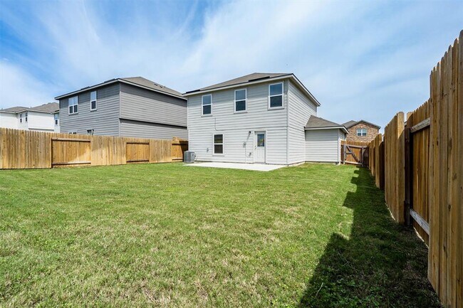 Building Photo - 128 Maywood Ln