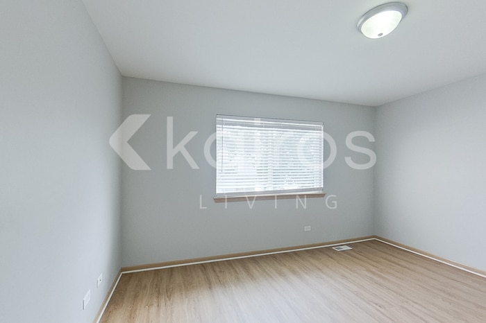 Building Photo - 5206 W Mulberry Ln