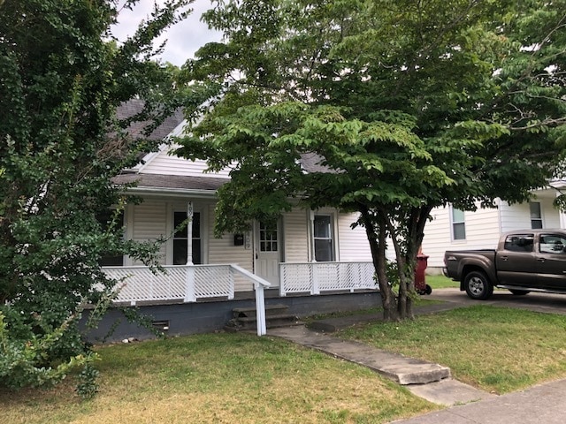 Primary Photo - Renovated House for Rent