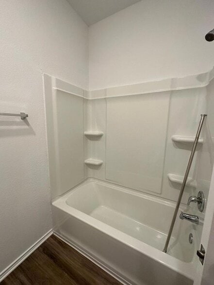 Building Photo - 358 Mica Trl
