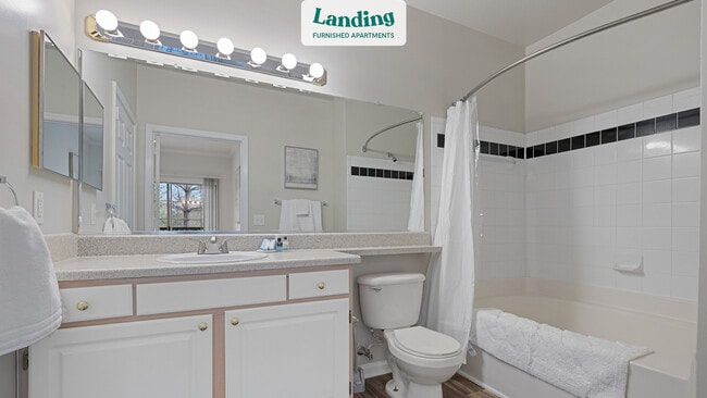 Building Photo - 875 Crowne Forest Ct