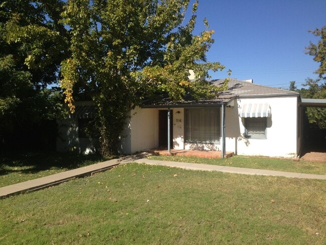 Building Photo - **Spacious 3-Bedroom Home in Tempe**