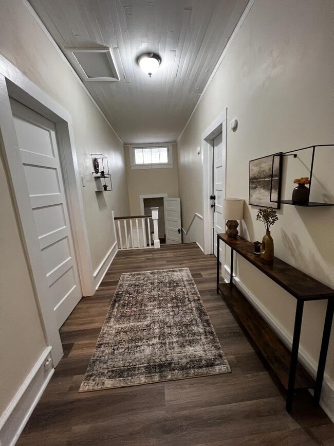 Building Photo - 500 Carthage Rd