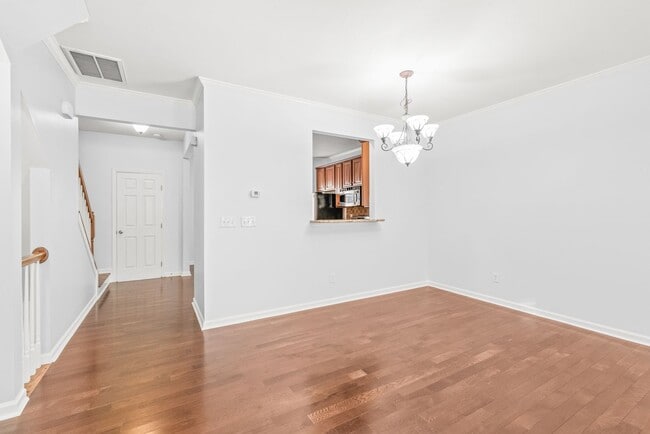 Building Photo - Charming Full-Brick Townhome in the Heart of South End