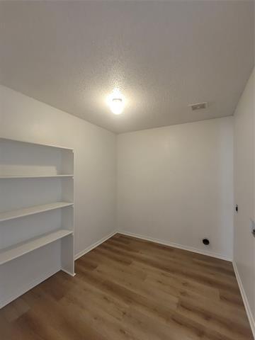 Building Photo - 4861 Parkview Hills Ln