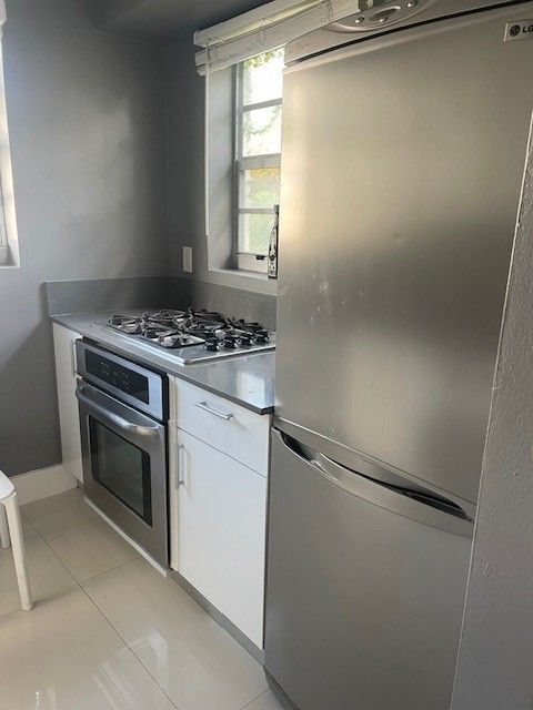 Building Photo - 1604 Drexel Ave