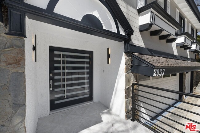 Building Photo - 2937 Deep Canyon Dr