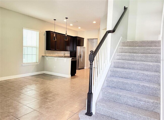 Building Photo - 9434 Trinana Cir