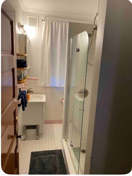 Building Photo - 3 Hersey St