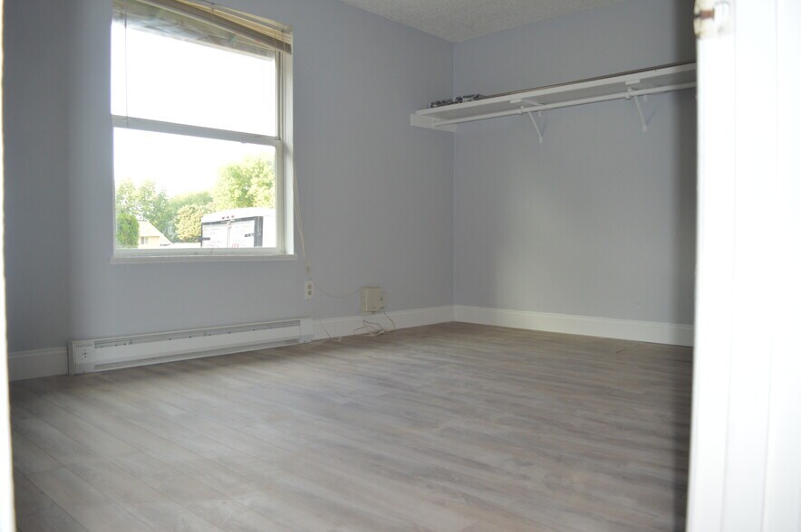 Building Photo - 12455 Gingham SW Ln