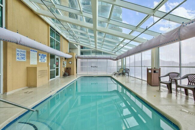 Building Photo - 1321 S Ocean Blvd