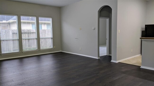 Building Photo - 12934 Palm Leaf Ct