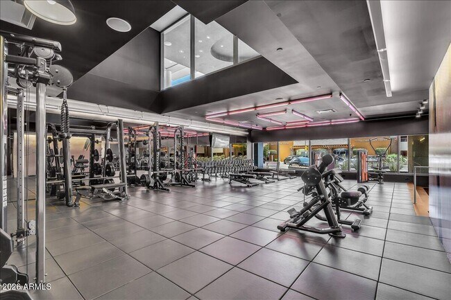 Building Photo - 4422 N 75th St