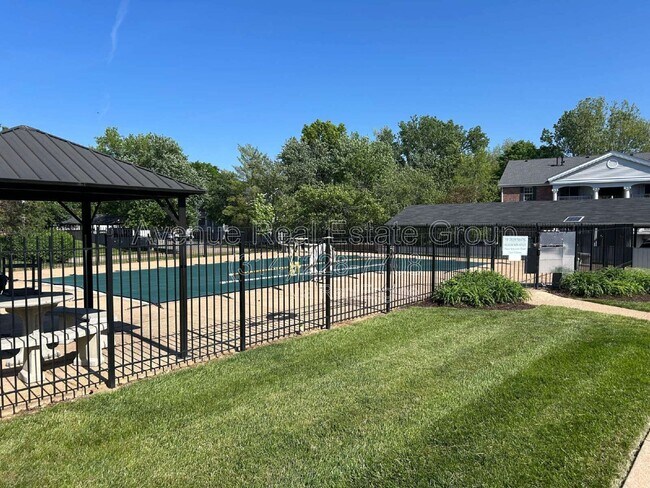 Building Photo - 7504 Triwoods Dr