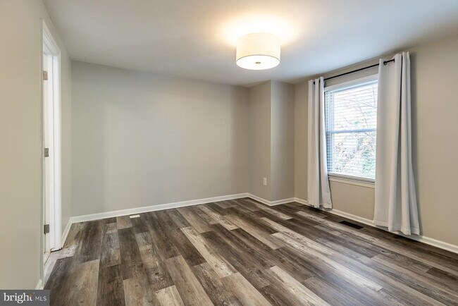 Building Photo - 1178 White Coral Ct