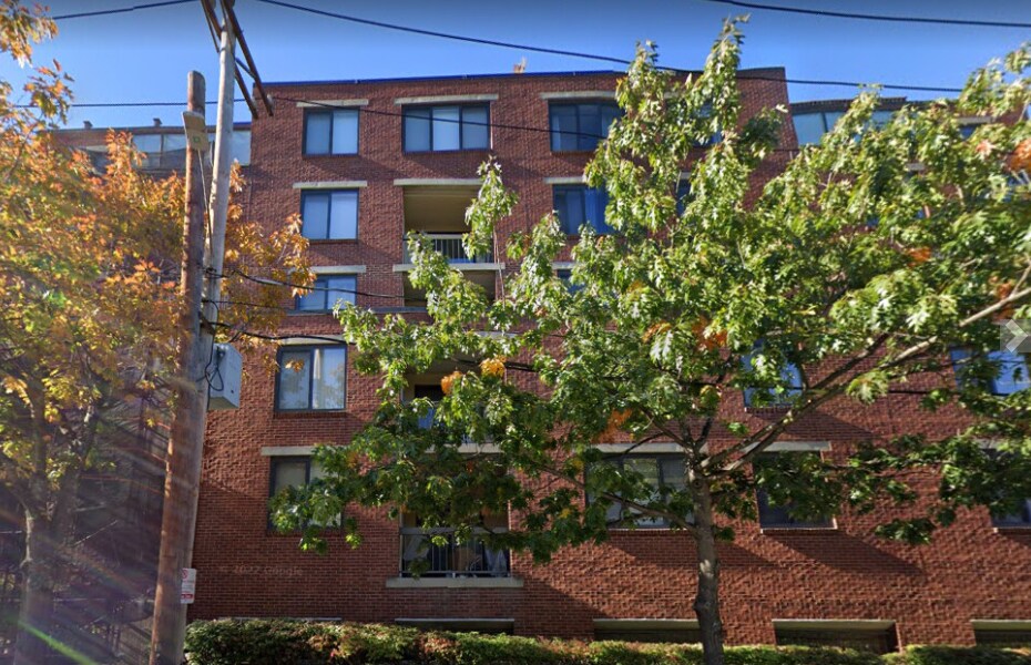 Building Photo - 85 Brainerd Rd