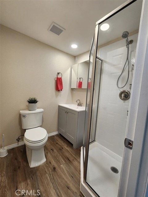 Building Photo - 412 Delphine Pl