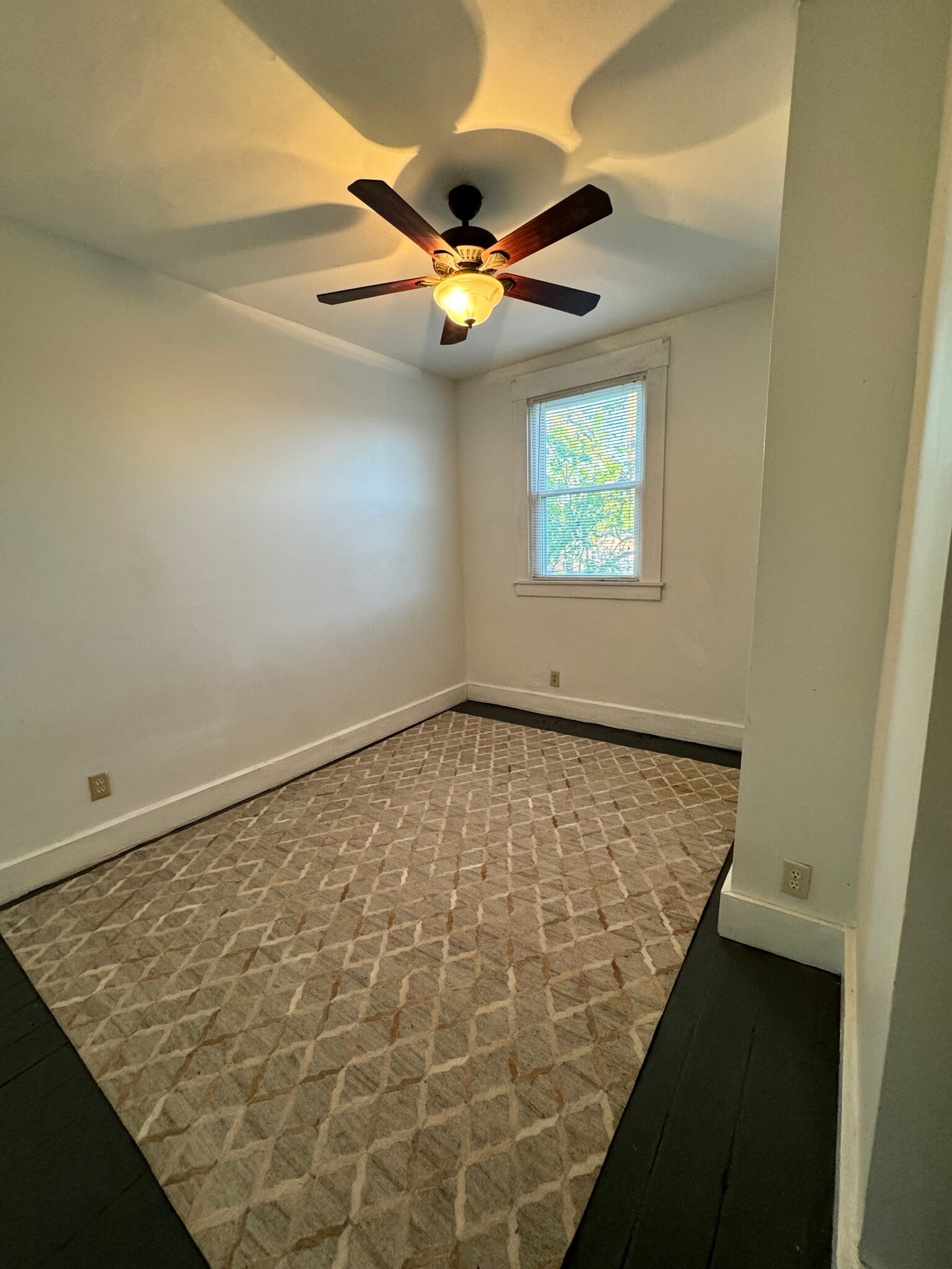 2nd floor bedroom - 224 Walnut St