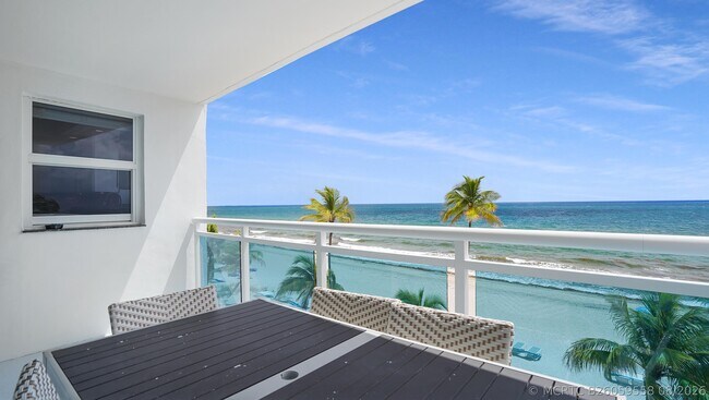 Building Photo - 3430 Galt Ocean Dr