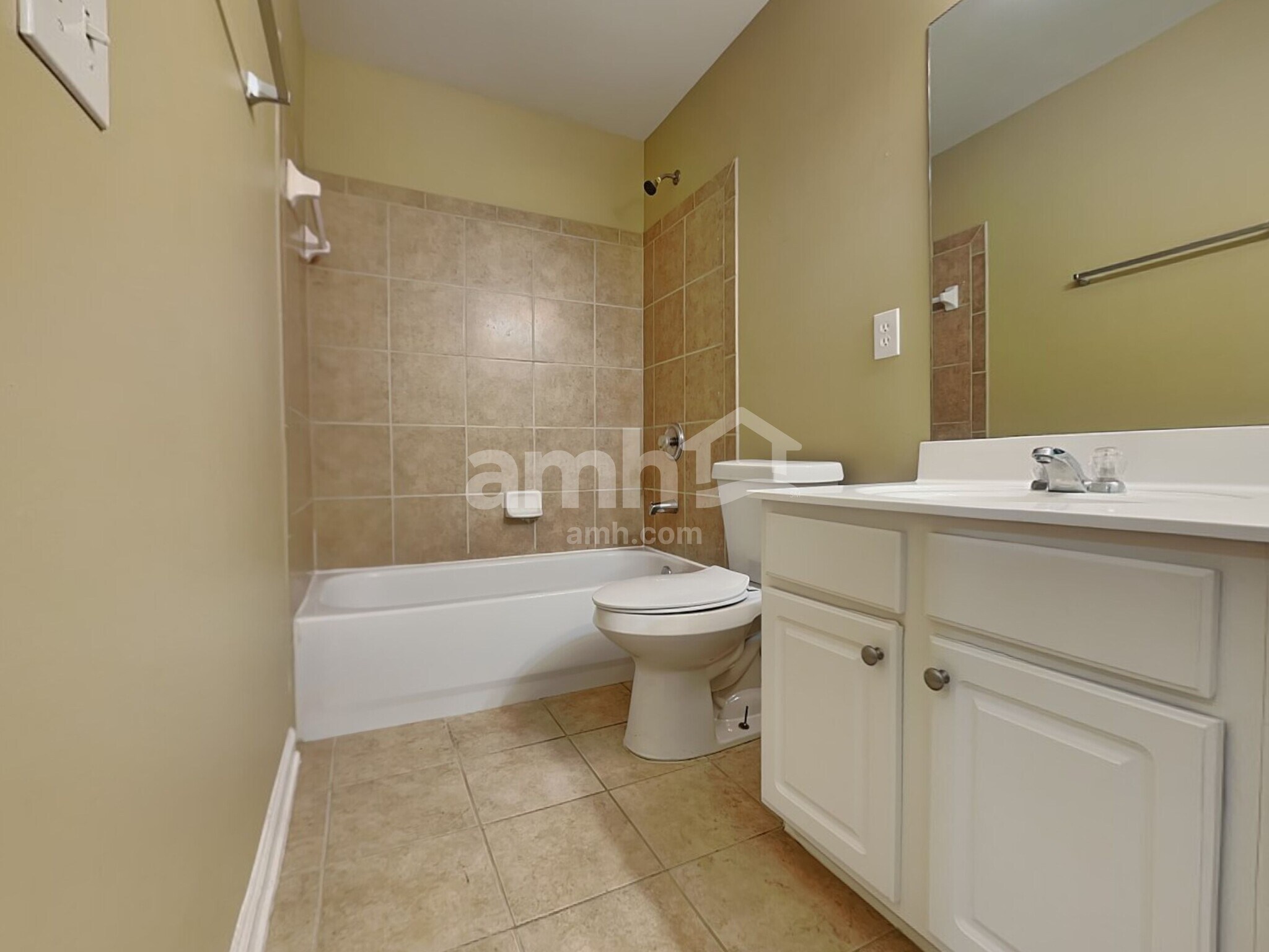 Building Photo - 3695 Moor Pointe Dr